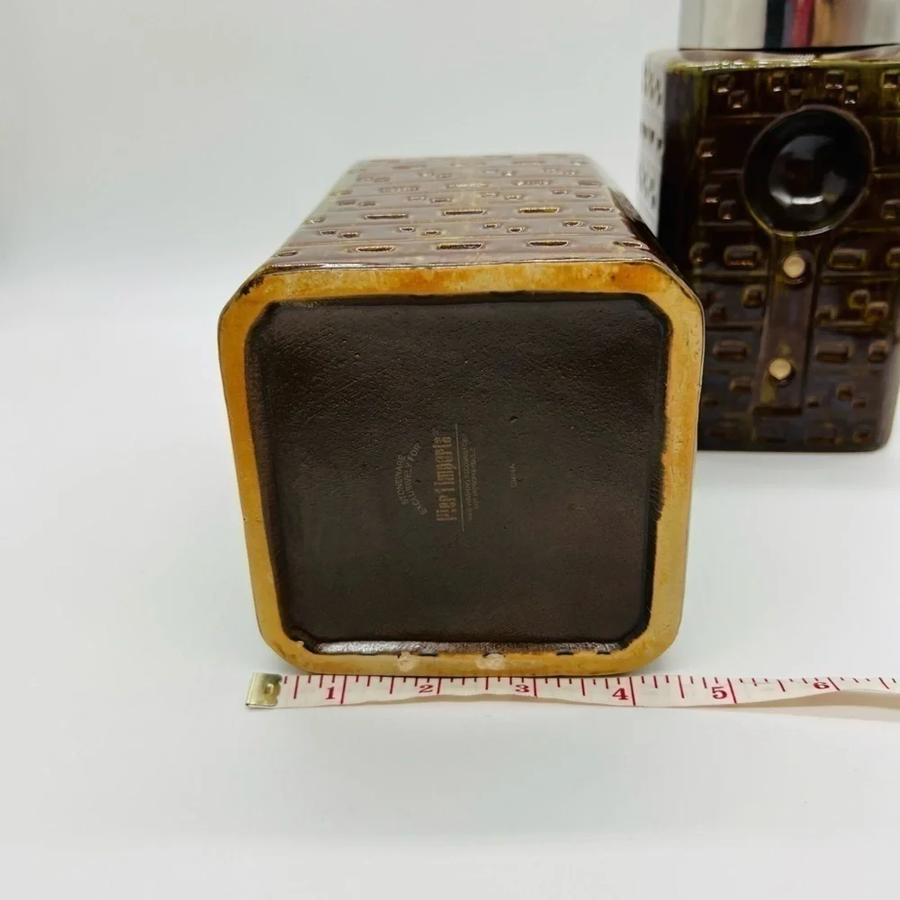 PIER 1 SET OF TWO BROWN GLAZED STONEWARE CANISTERS